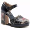 Dress Shoes * | L'Artiste By Spring Step Debbihary Black Multi